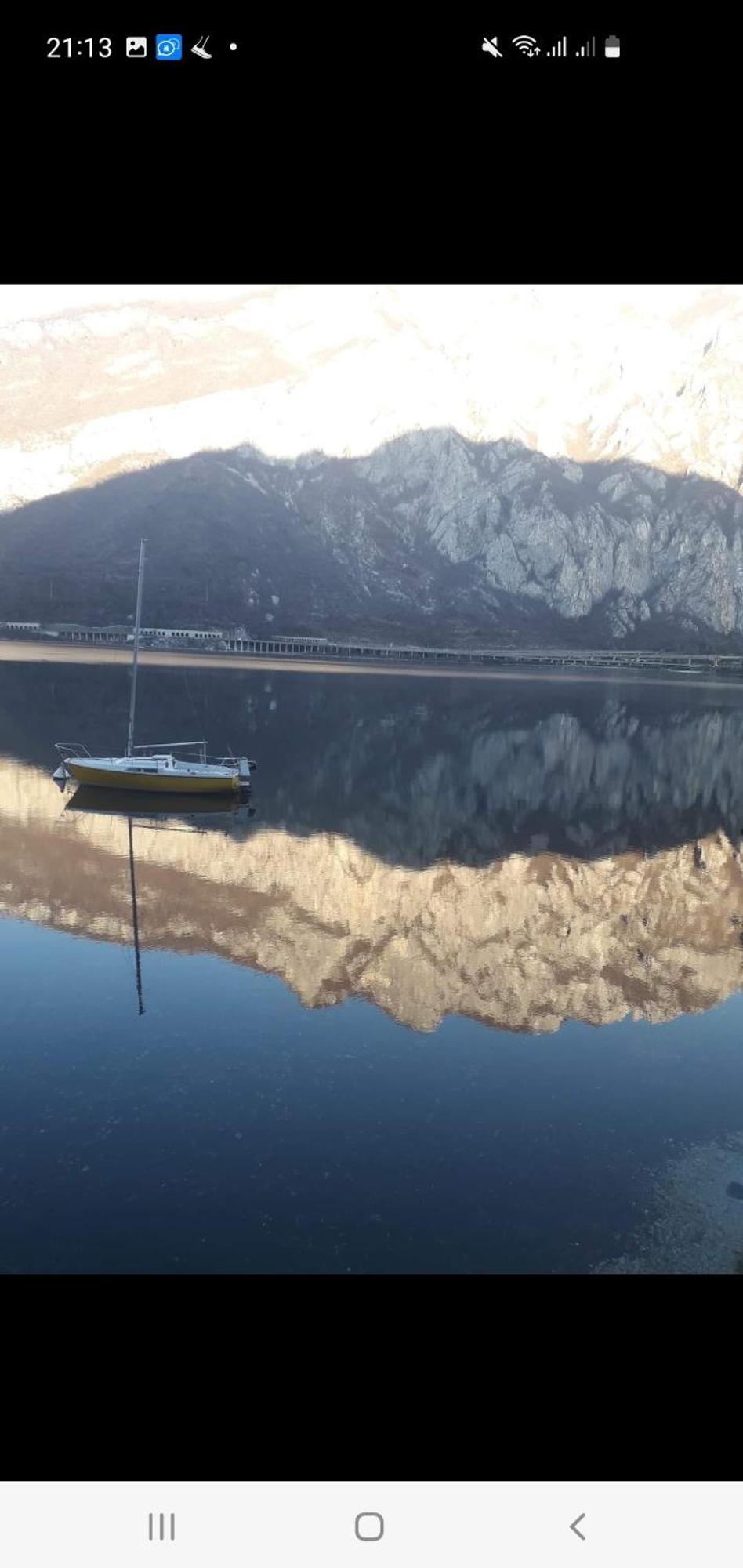 L For Lake Манделло-дель-Ларио Номер фото